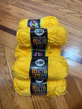 Lion Brand Microspun Yarn Skeins - Bright Yellow “Buttercup” (Lot of 5)